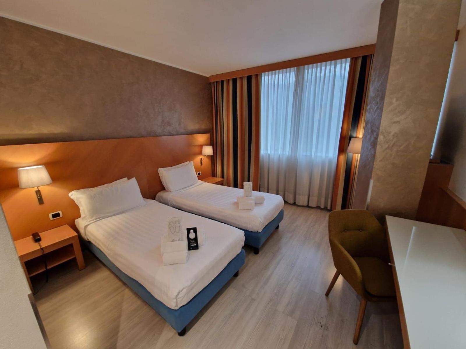 B&B Hotel Bergamo Executive San Paolo d'Argon Exterior foto
